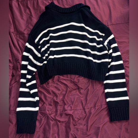 PacSun LA Hearts Callie Navy White Striped Cropped Collared Sweater Size XL - Picture 4 of 7